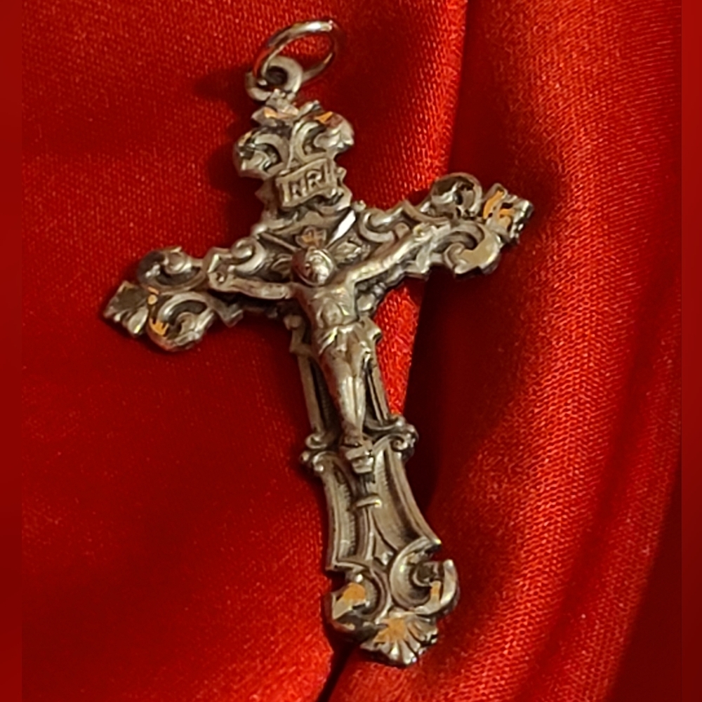 Silver Ornate Cross Pendant